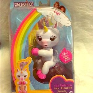 Sealed Finglerlings Baby Unicorn GiGi Rare!!